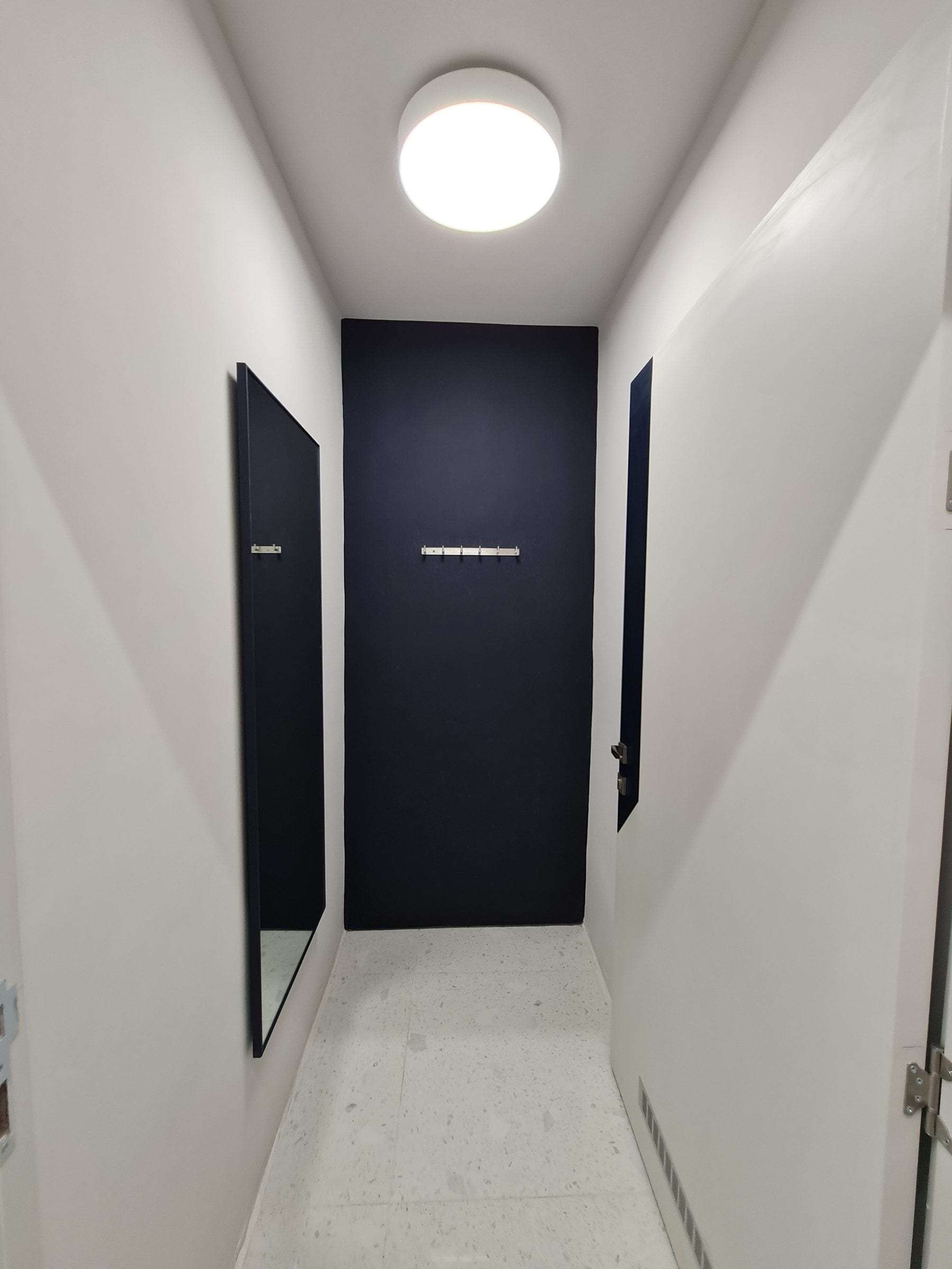 Athletic Showroom — photograph 5 of 9