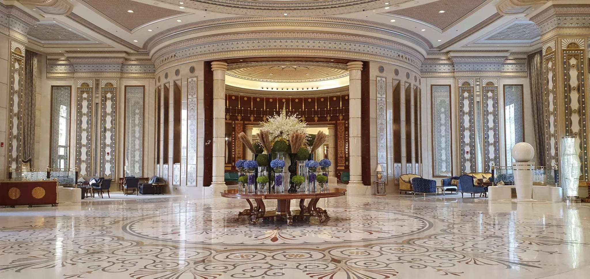 The Ritz-Carlton — photograph 2 of 5