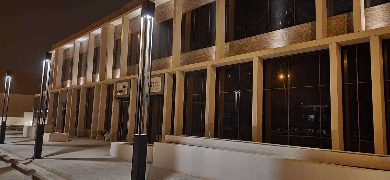 Seder Head Quarter Building — photograph 2 of 6